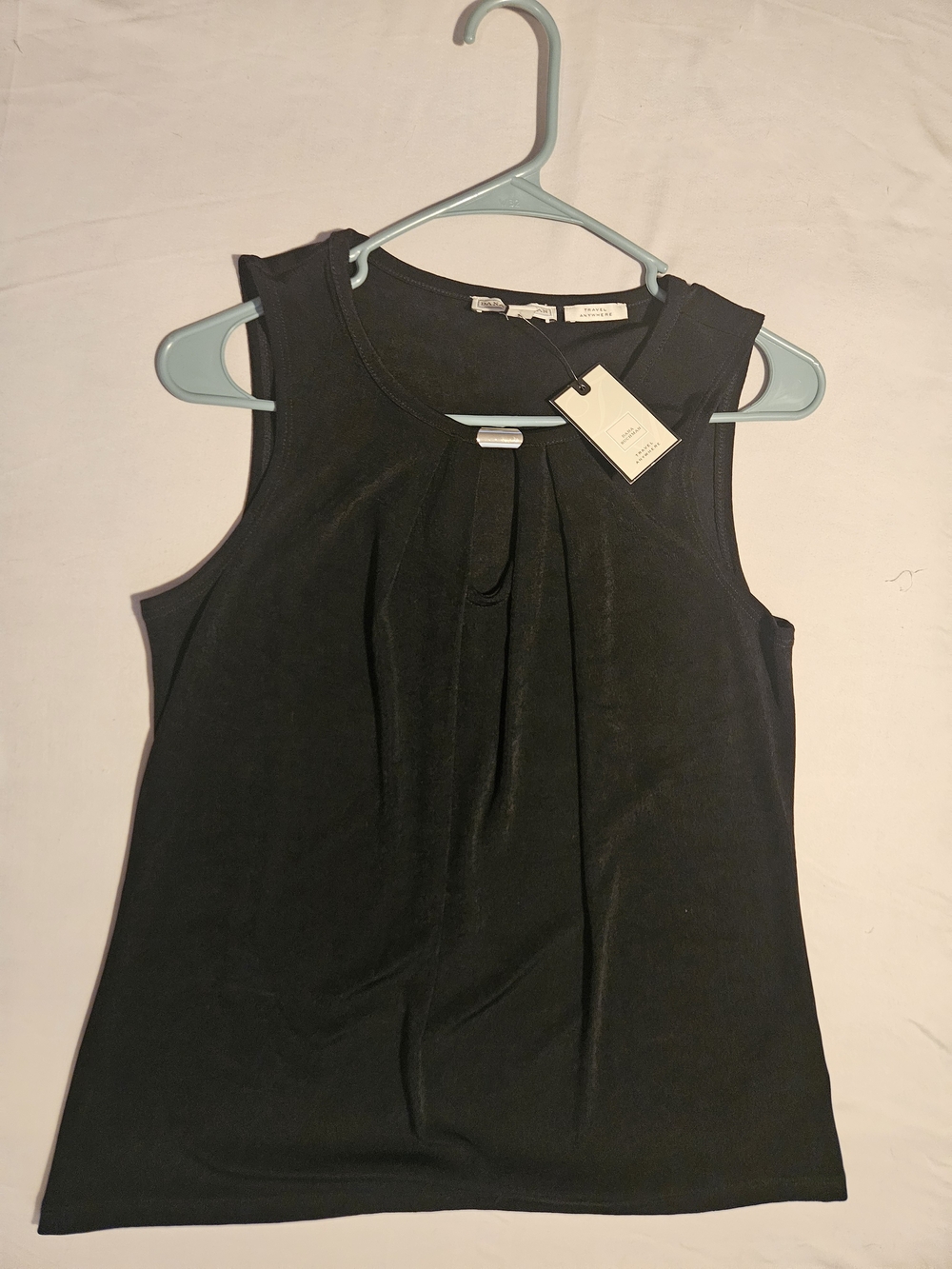 Dana Buchman Black Sleeveless Keyhole Pleated Tank Top